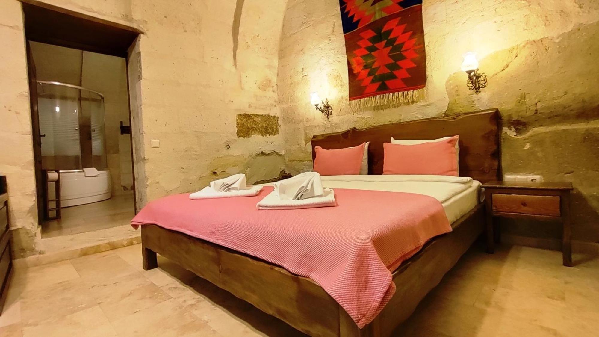 Armesos Cave Hotel Ürgüp Esterno foto
