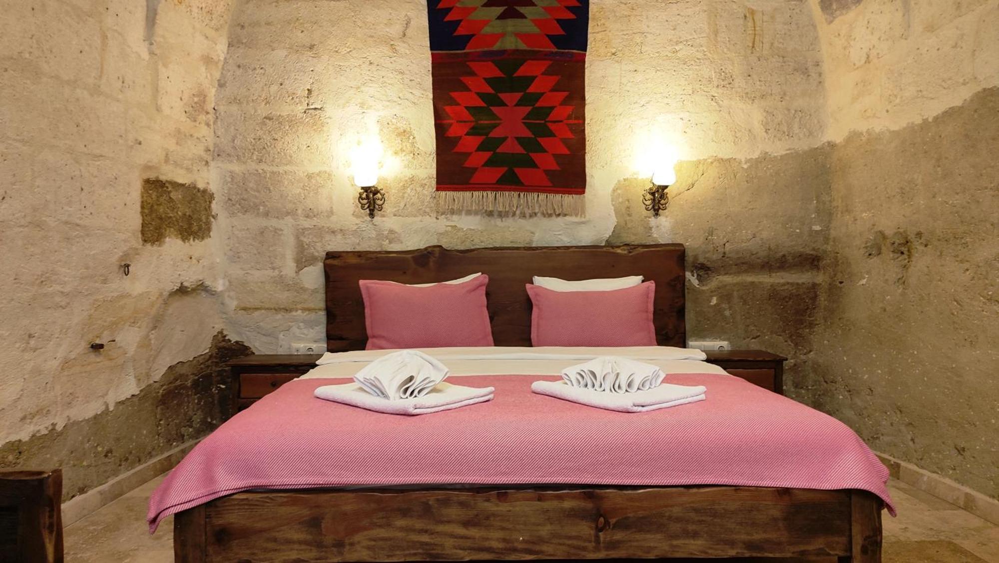 Armesos Cave Hotel Ürgüp Esterno foto