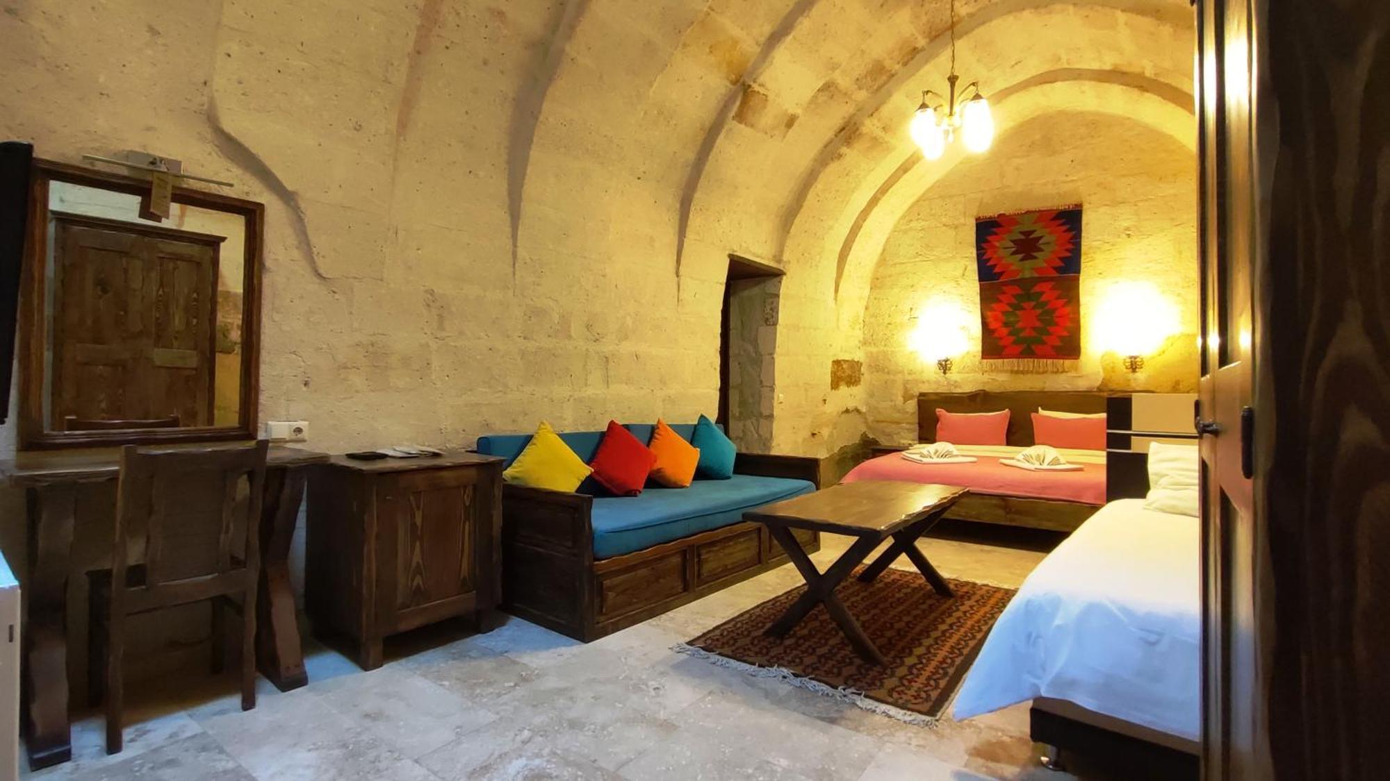 Armesos Cave Hotel Ürgüp Esterno foto